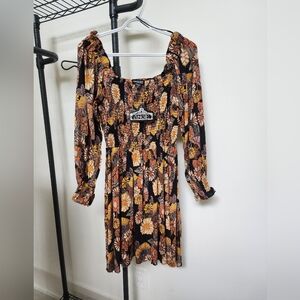 Angie casual dress BNWT medium